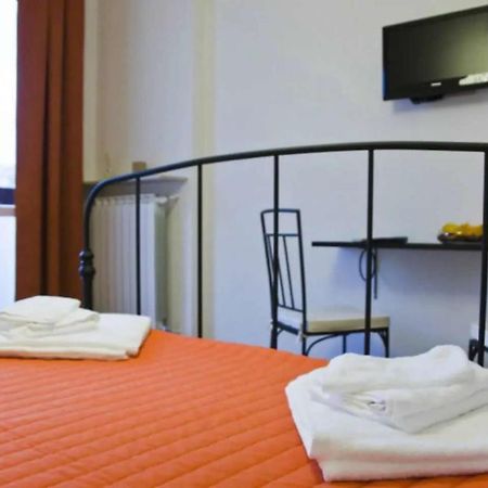 Zenzero & Cannella Boutique Rooms Триест Екстериор снимка